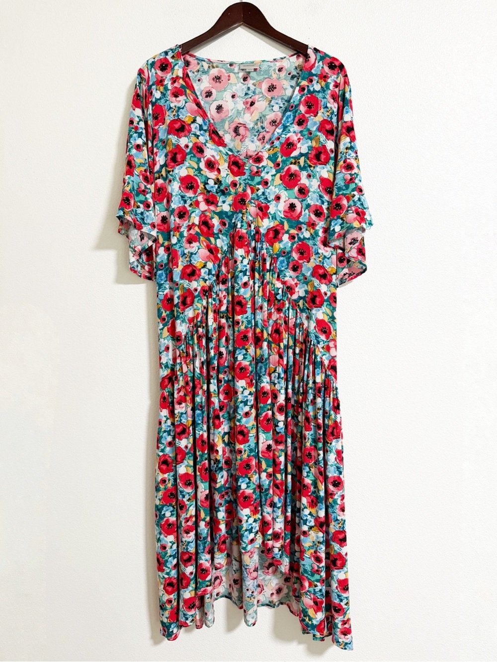 Avenue Poppy Floral Flutter Roll Tab Sleeve High Low Midi Dress